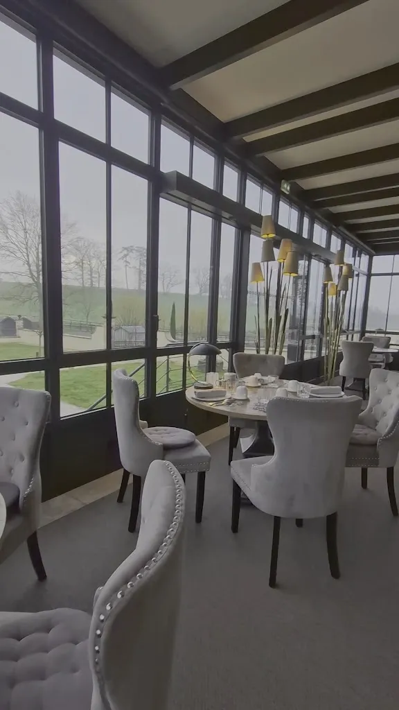 Domaine de Rymska & Spa - Relais & Châteaux_Saint-Jean-de-Trézy_slider_image_2