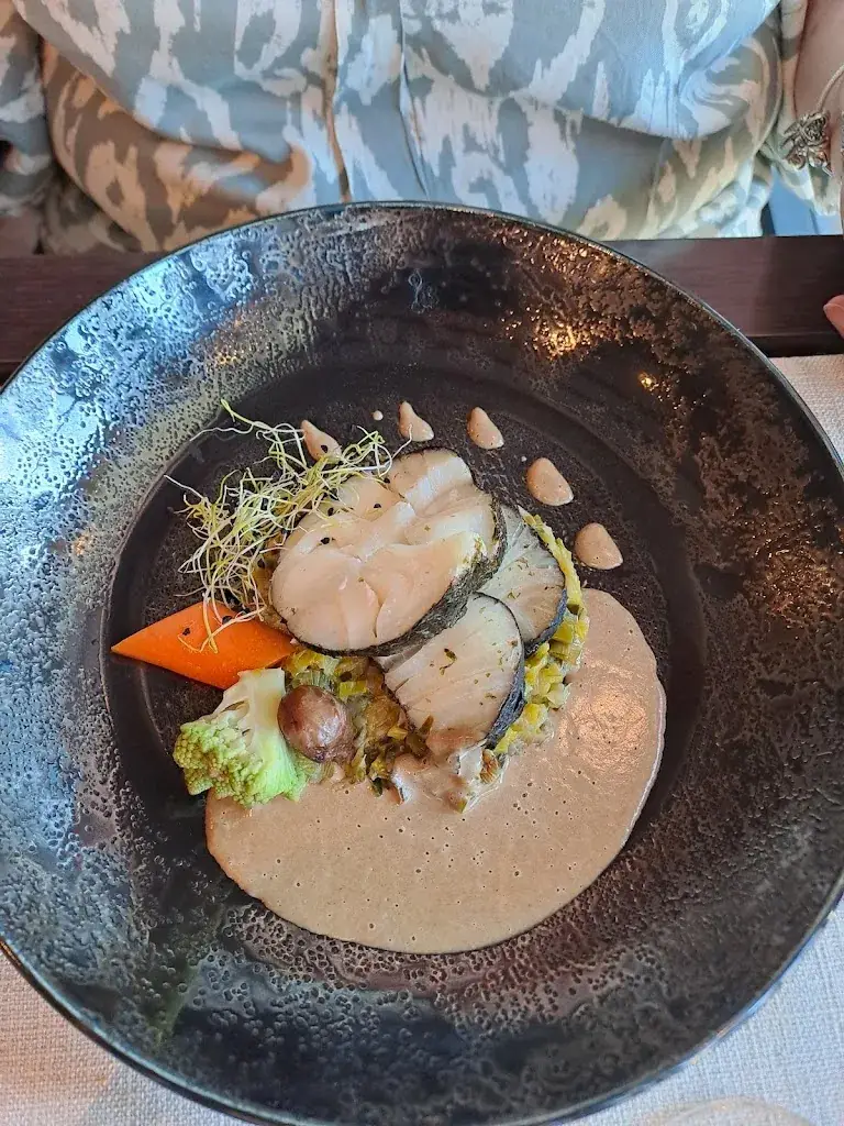 Francis Gatos_Restaurant Le Bouzeron_Bouzeron_review