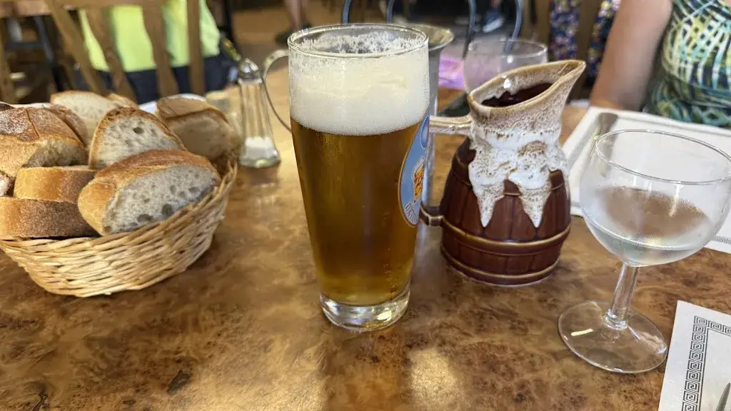 Hôtel Restaurant du Centre_Mont-sous-Vaudrey_slider_image_1