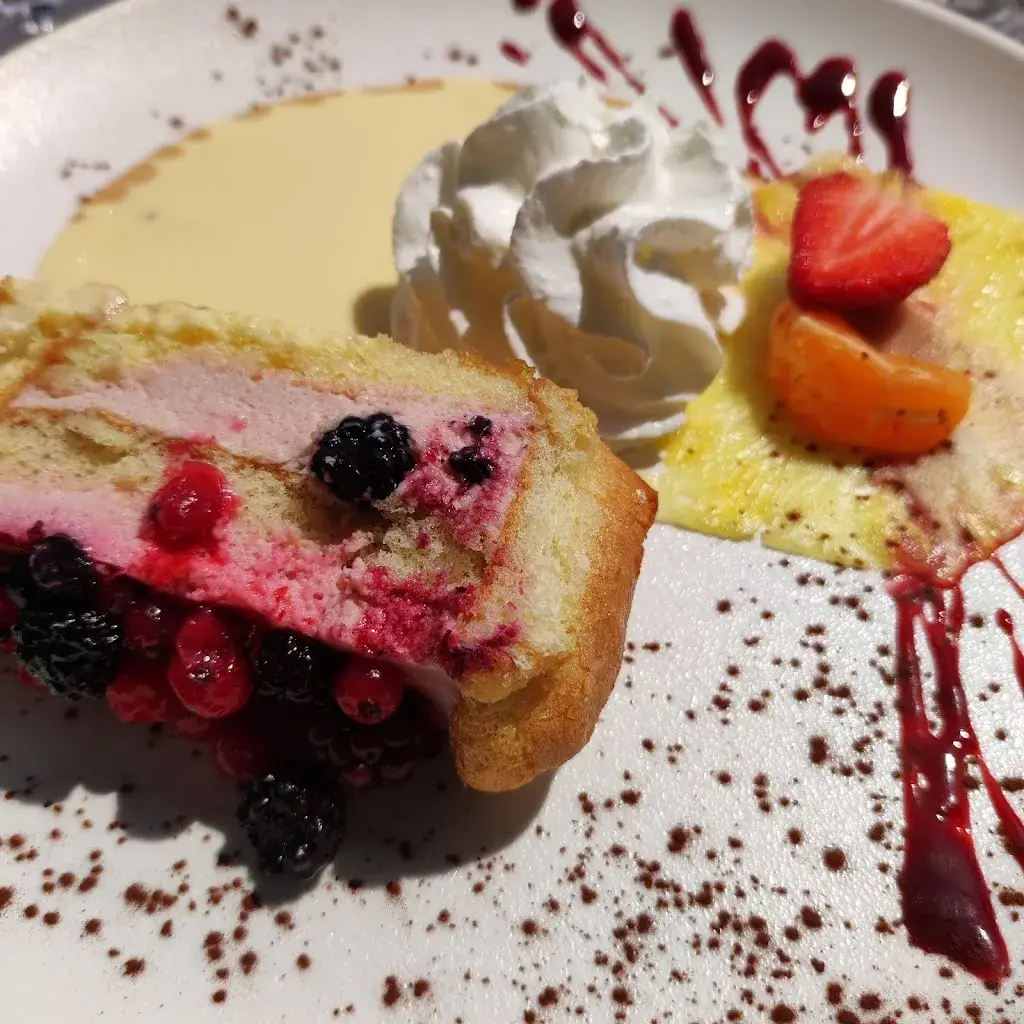 Maud Fertet_Le Bis_Montceau-les-Mines_review