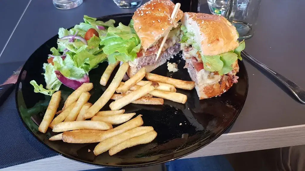 Mathieu Décombe_Pizza Kris_Montmorot_review