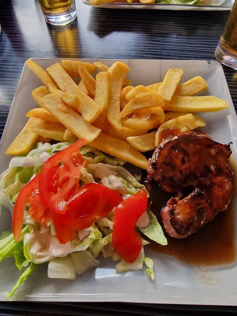 Le Sirocco_Lure_slider_image_3