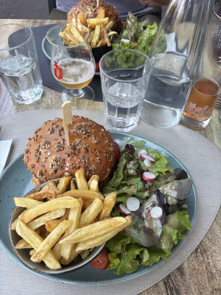 Floriane Teyssier_Le Manago_Monistrol-sur-Loire_recensione