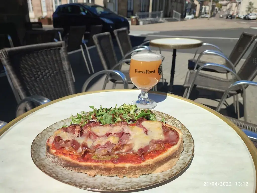 Le Luthra_Lure_slider_image_3