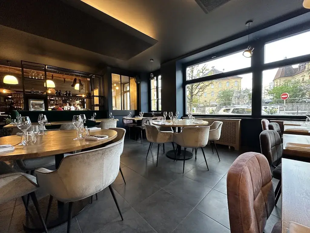 Bistrot Les Horlogers_Morteau_slider_image_1