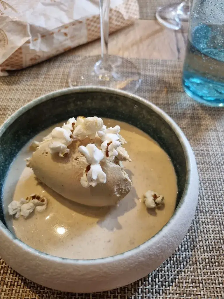 Sarah Mills_L'épisode_Meursault_review