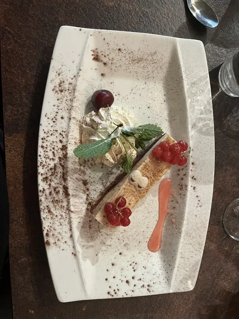 Anabel Denker_Brasserie Les 4 Chemins_Moirans-en-Montagne_review