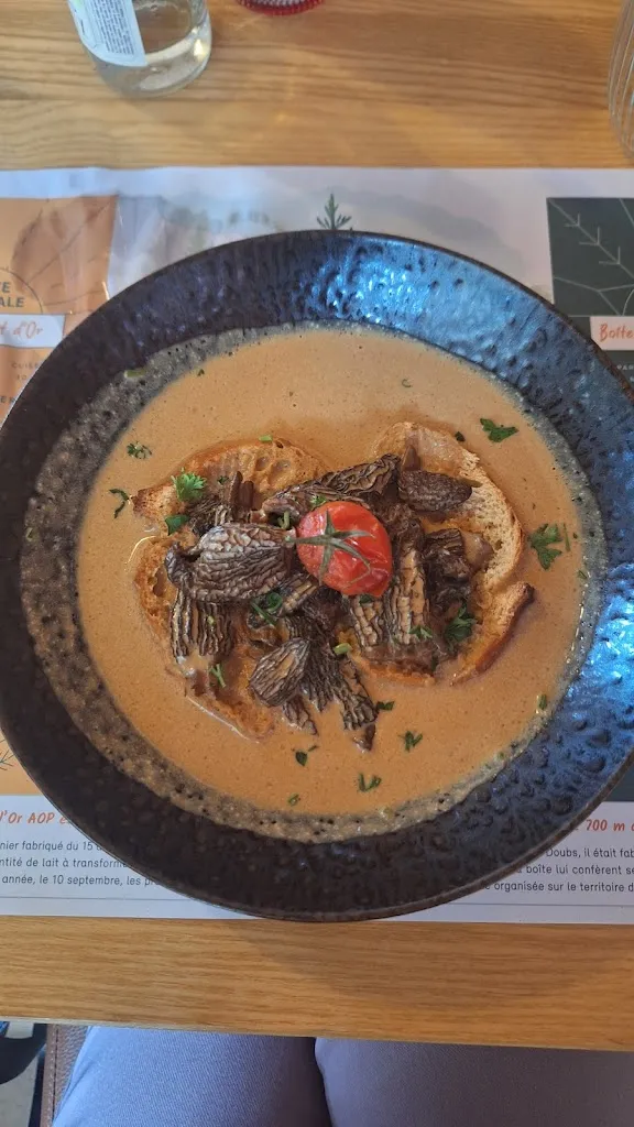 Candice Facca_La Taverne Comtoise_Morbier_review