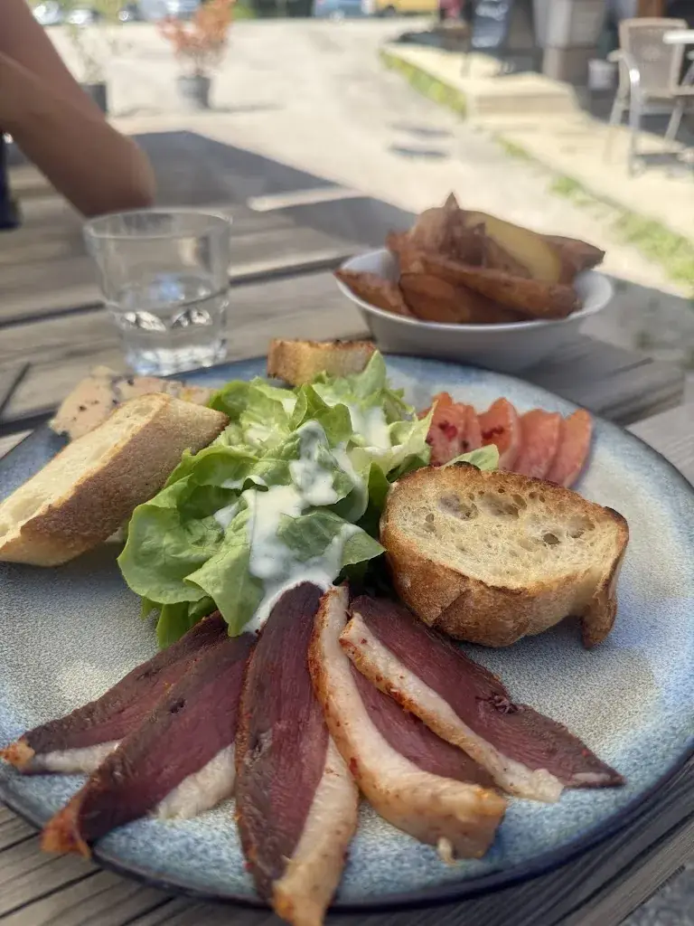 Le Col_Morbier_slider_image_3