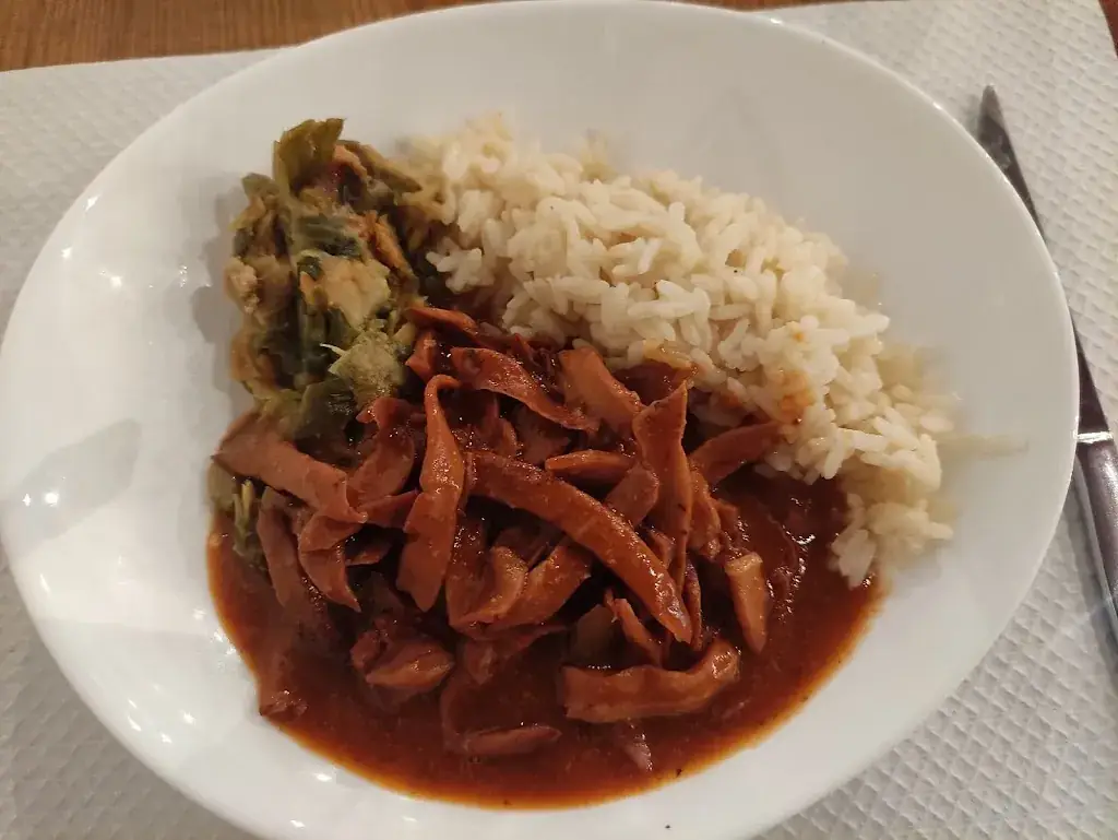 brigitte mariot_Café du Crucifix_Neuilly-Crimolois_review