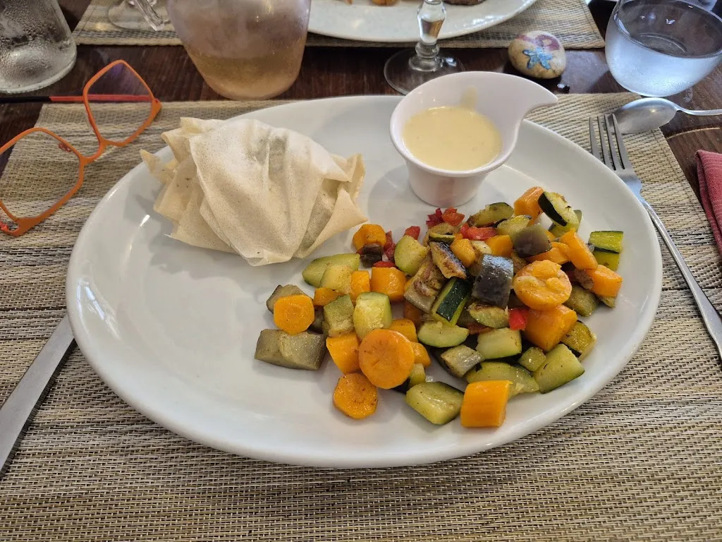 Le Cadran restaurant in Moulins-Engilbert