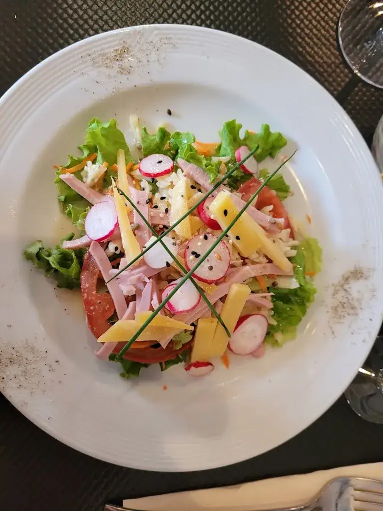 Restaurant La Cheminée_Neuvy_slider_image_2