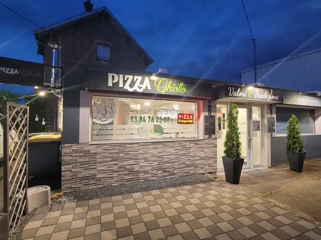 PIZZA GHIOTTO_Navenne_slider_image_3