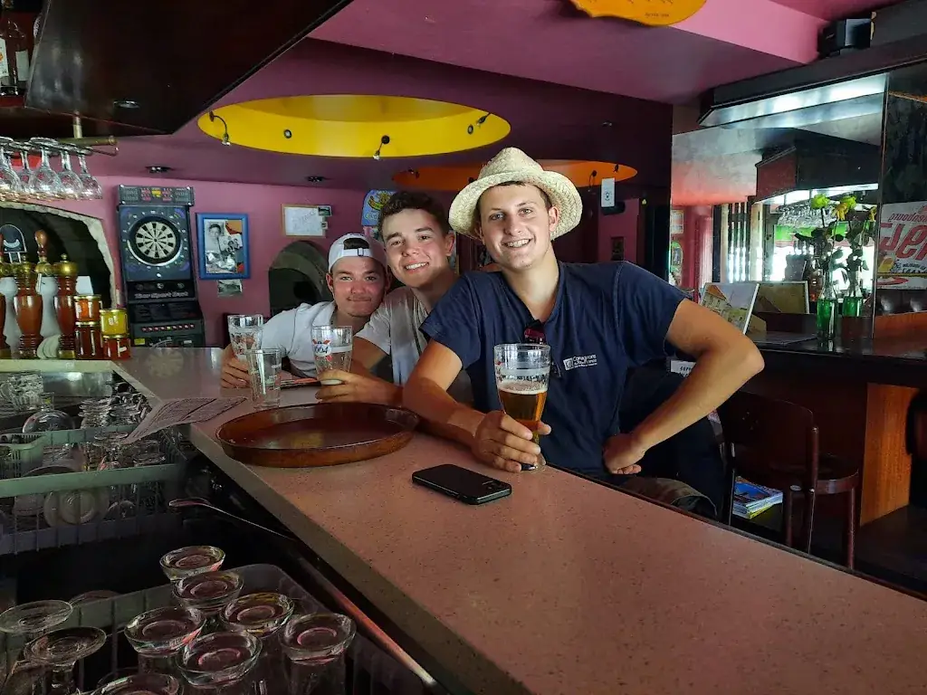 Bar de France_Mouchard_slider_image_2