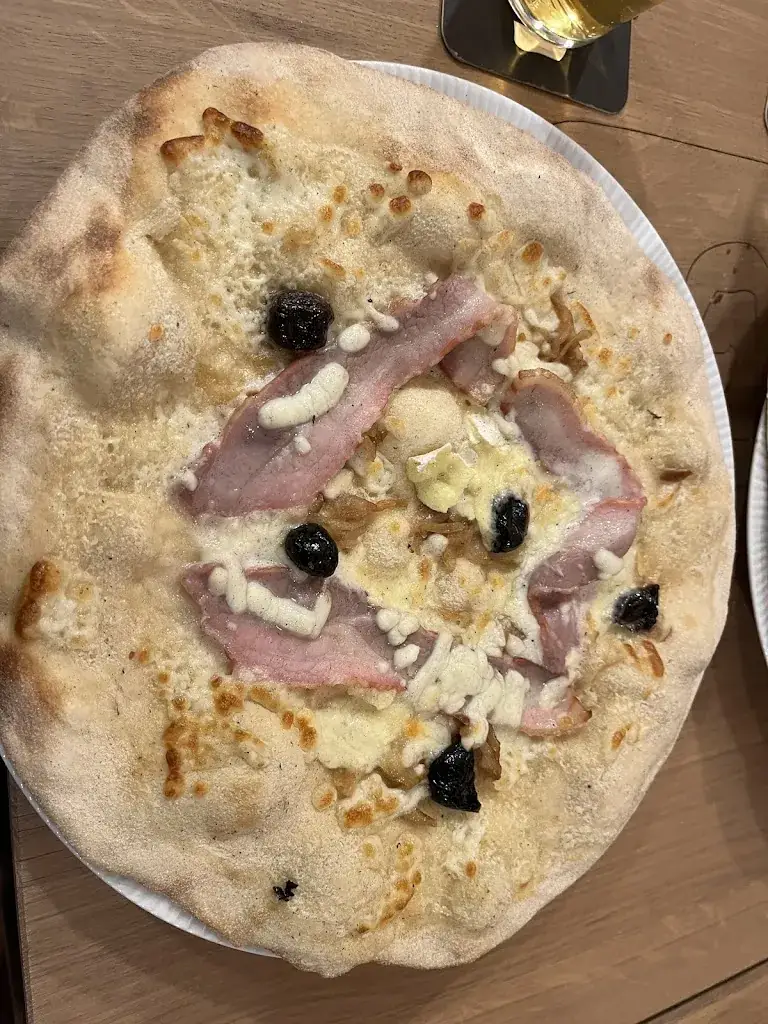 Helena Flore_La Marmite des Géants_Cramans_review