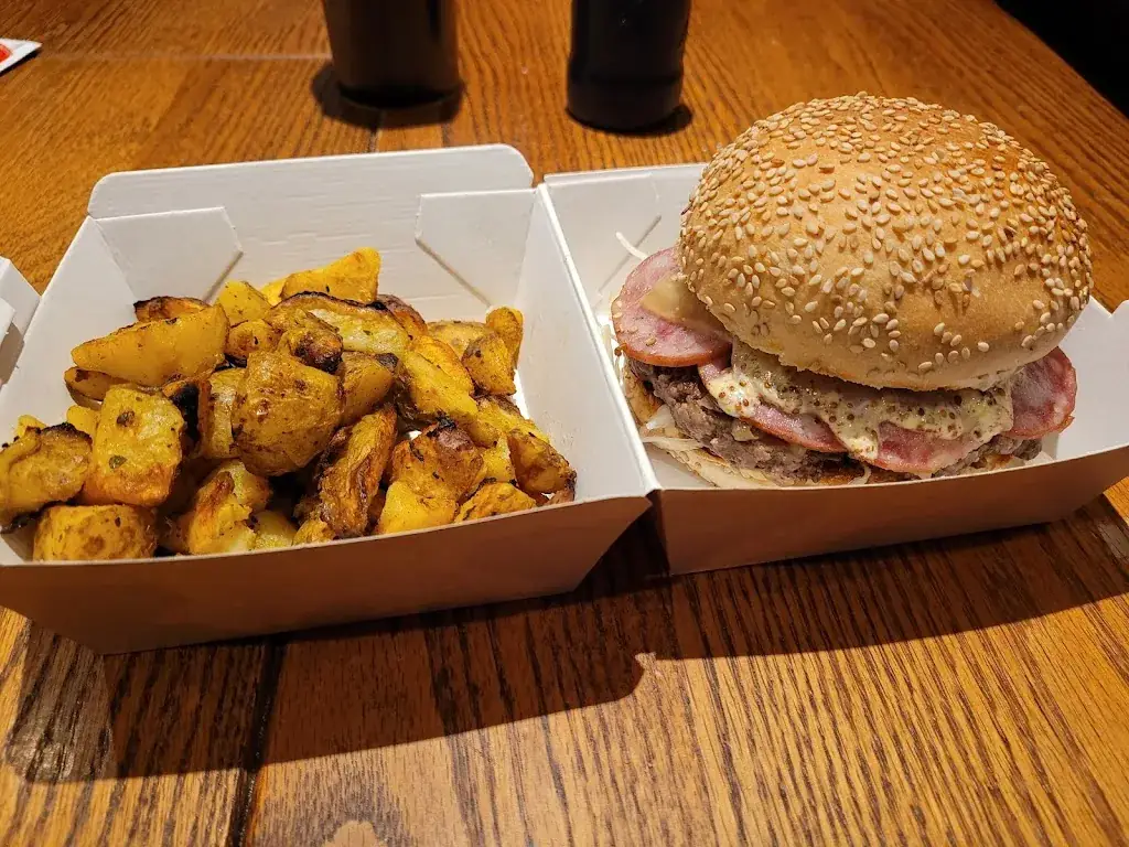 Le P'tit Crousti_Orchamps-Vennes_slider_image_3