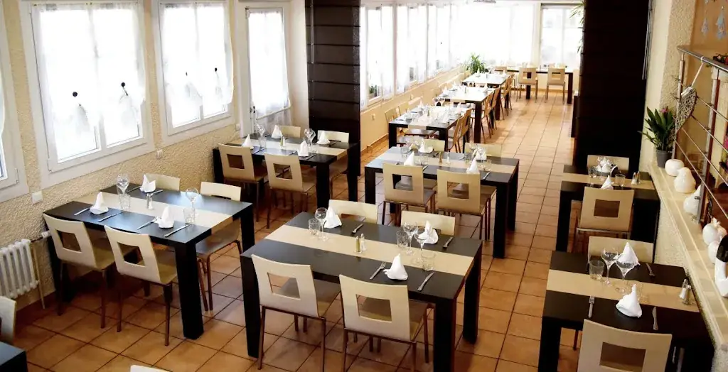 Hôtel Restaurant Barrey Restaurant in Orchamps-Vennes