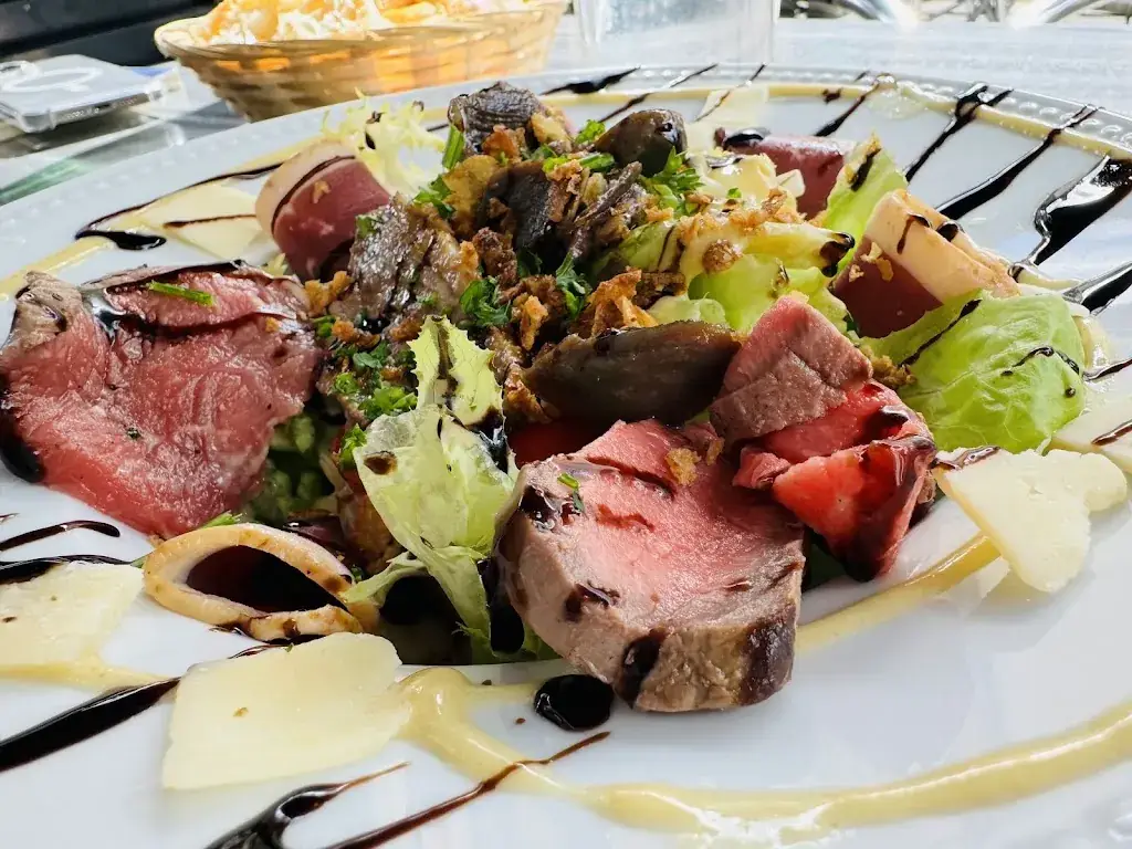 Brasserie du Théatre_Paray-le-Monial_slider_image_3