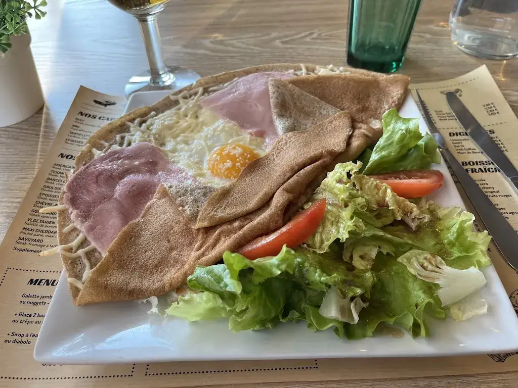 Pierre C_O Cappuccino_Montbard_review