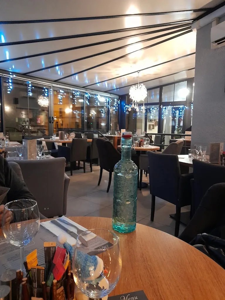 Le Calypso_Montbard_slider_image_1