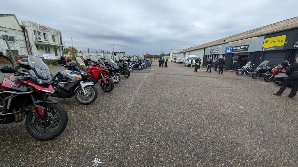 Thierry Grimaud_L'atelier 44_Avermes_review