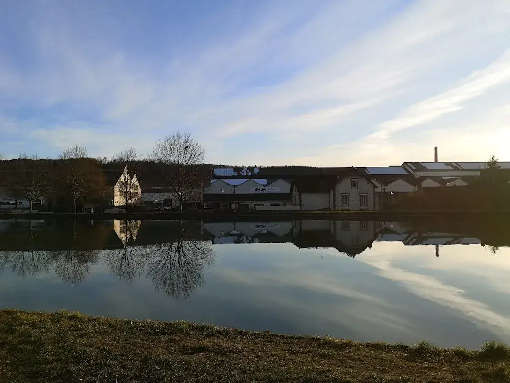 La Sirène_Montbard_slider_image_3