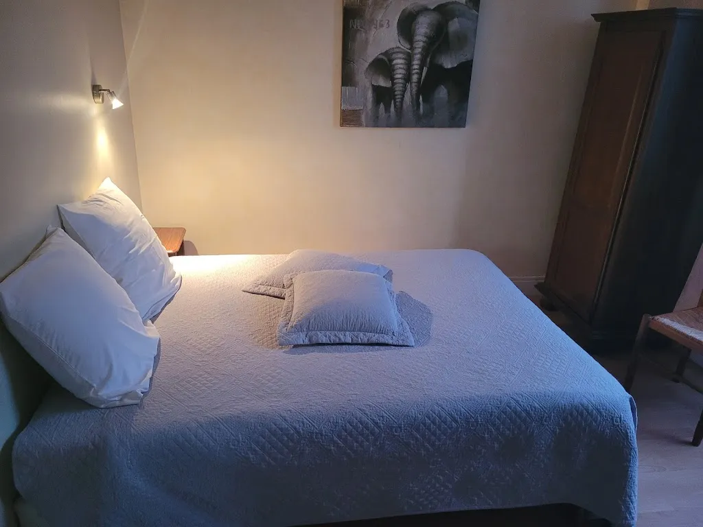 Hôtel restaurant les Templiers_Montbard_slider_image_1