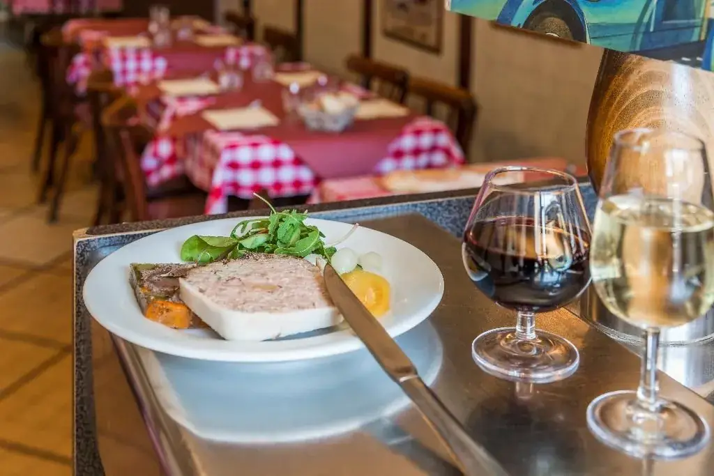 Le Bouchon Du Palais_Dijon_slider_image_3