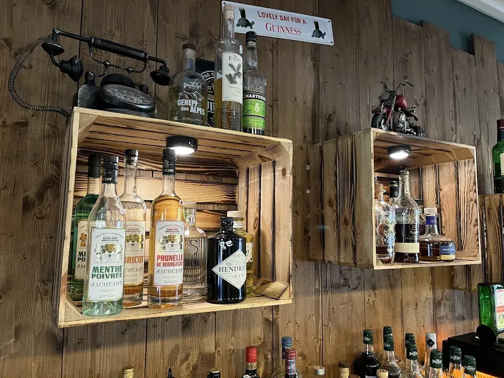 Loch Bress_Ouroux-sur-Saône_slider_image_2