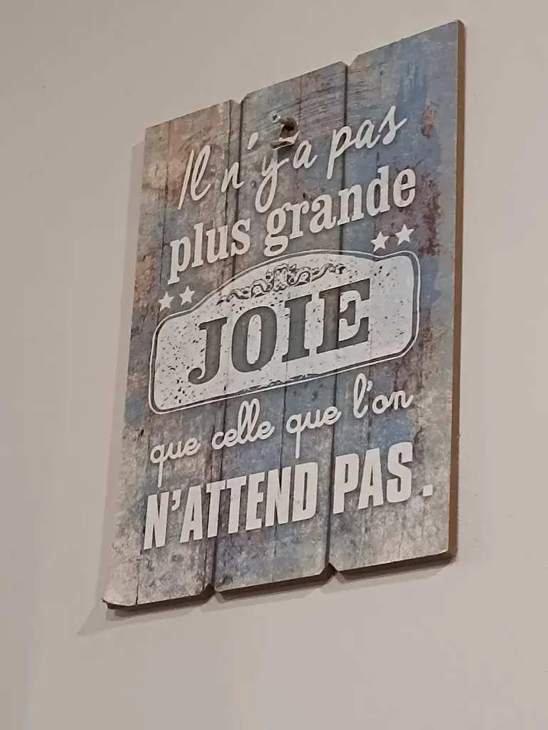 Isabelle Bouré Armbruster_La Gouillette_Petit-Noir_review