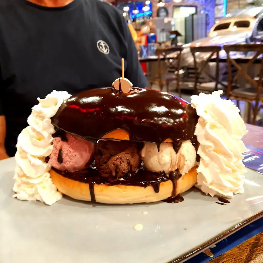 Devil 90_Fast & Furious Restaurant_Petit-Noir_review