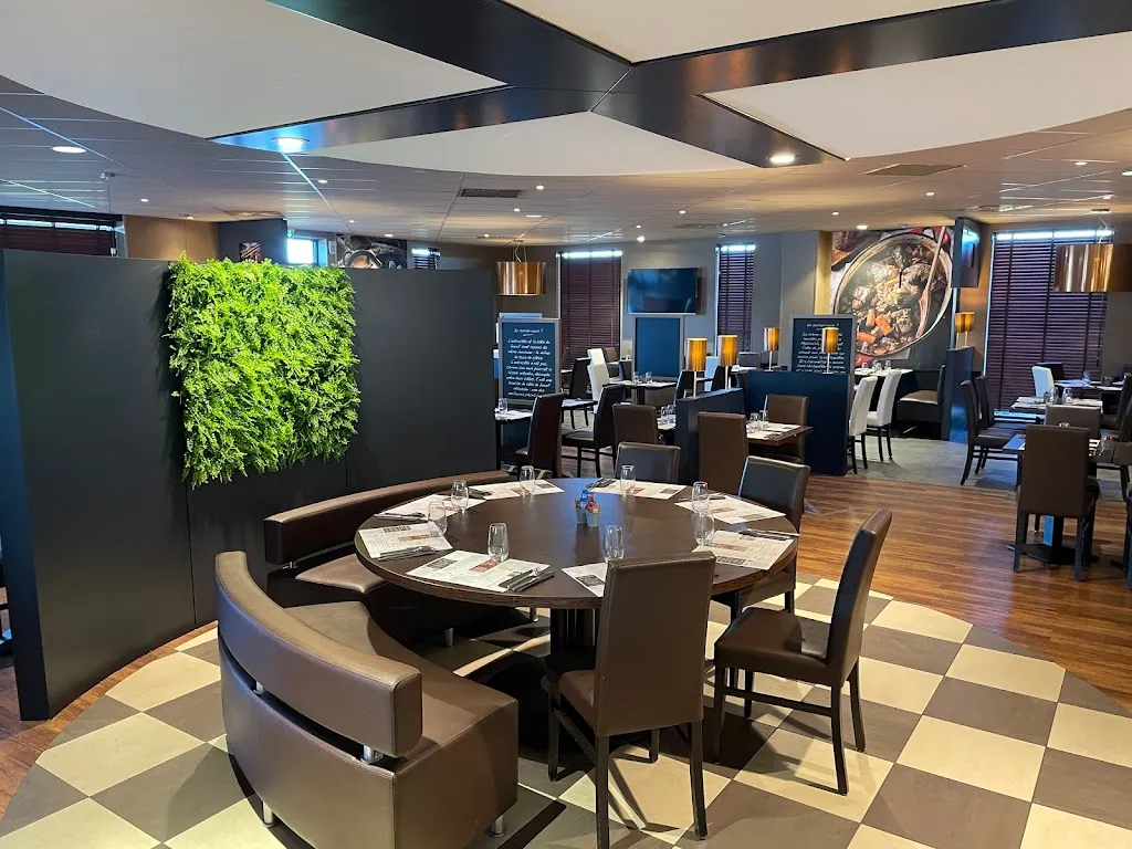 Bistro Cocotte Restaurant in Avermes