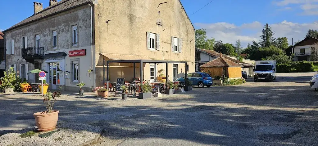 Restaurant Le Paris-Geneve Perrigny 39_Perrigny_slider_image_2