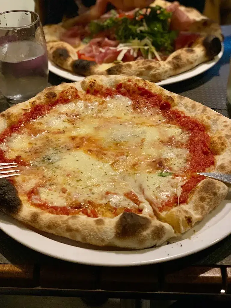 Marie Fernandes_Pizzeria Glacier Rossini_Orgelet_review