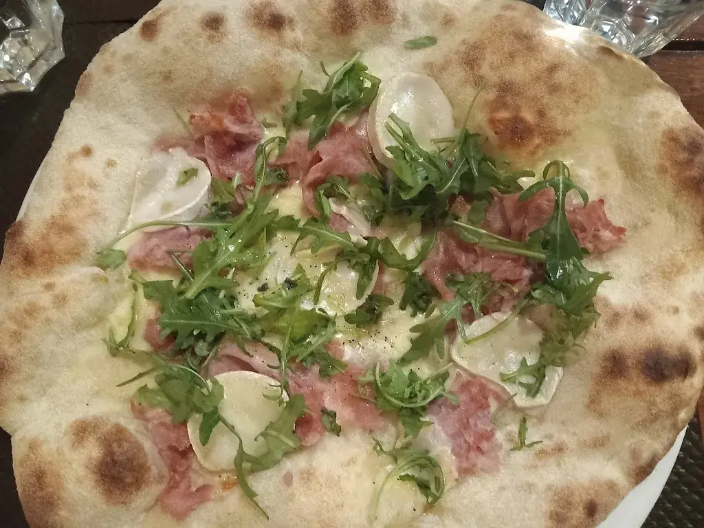 angelique domer_Pizzeria Glacier Rossini_Orgelet_review