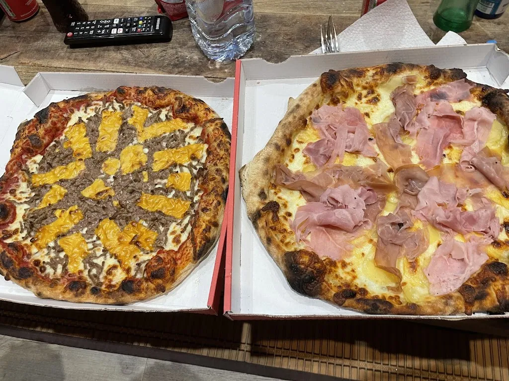 L'AS 2 Pizz'_Avermes_slider_image_2