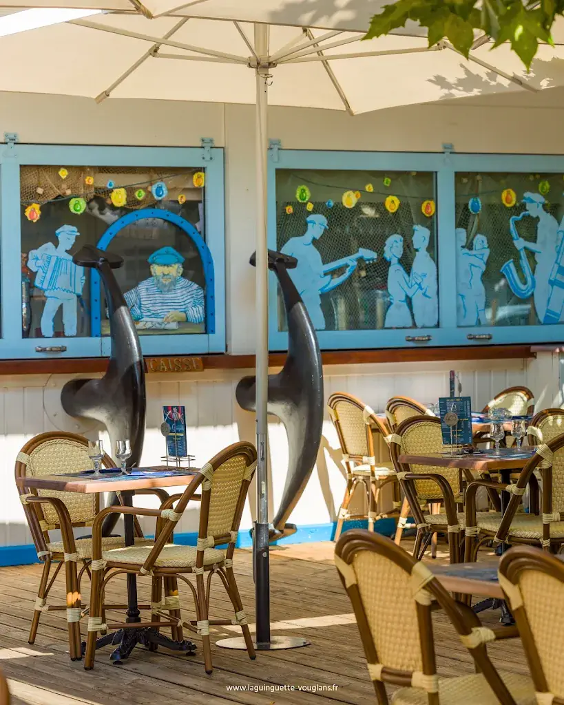 La Guinguette_Tour-du-Meix_slider_image_2