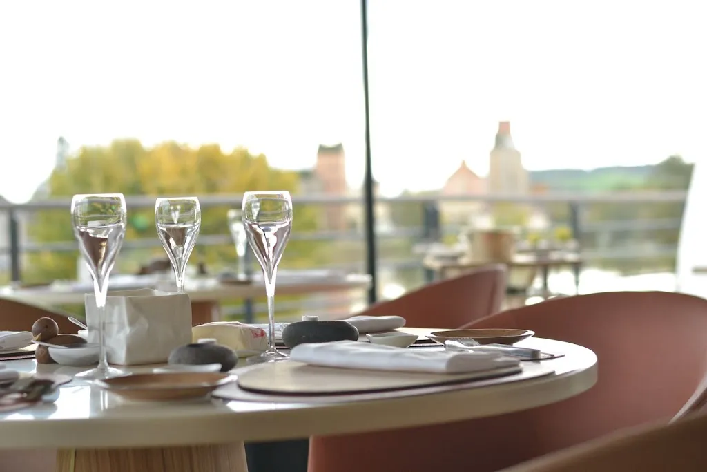 La Madeleine_Sens_slider_image_1