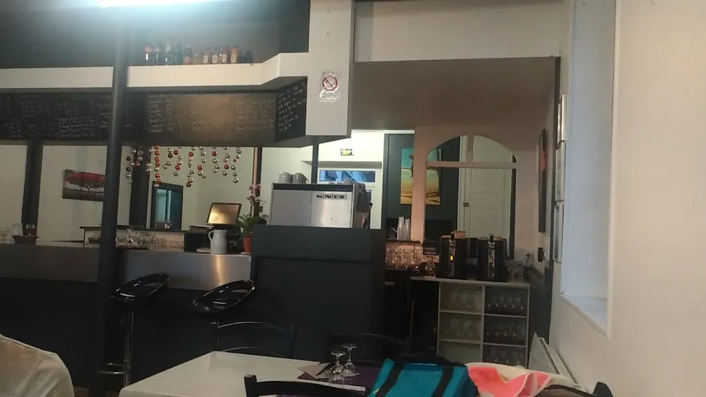 Alexandre Da Silva_L'Abri_Véron_recensione