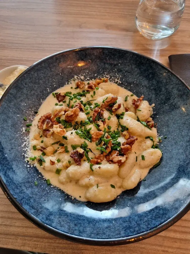 Lucio Muscolino_La Casa del Nachi_Sens_review