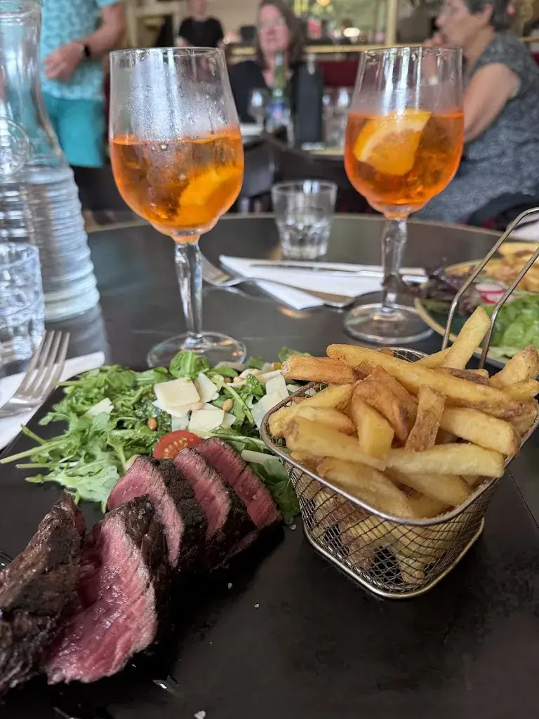 Menu_Le Grand Café, Moulins_Moulins_image_5