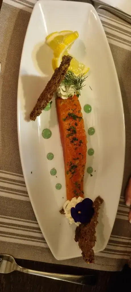 joel cuny_L'Olivier_Braillans_review