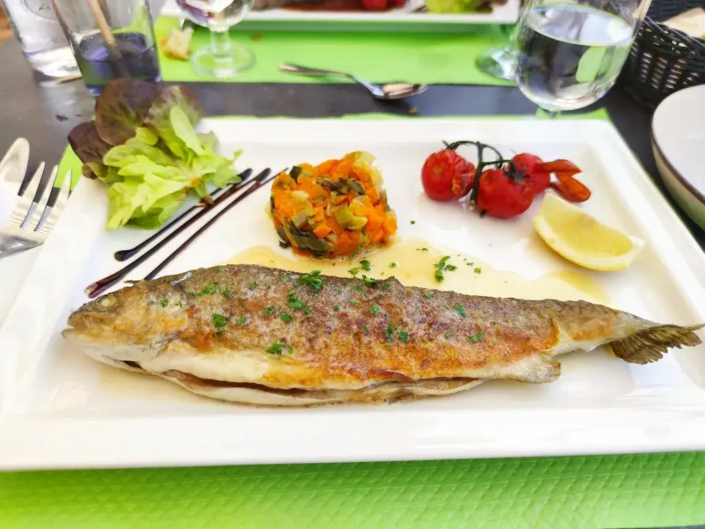 La Source du Val_Pierrefontaine-les-Varans_slider_image_3