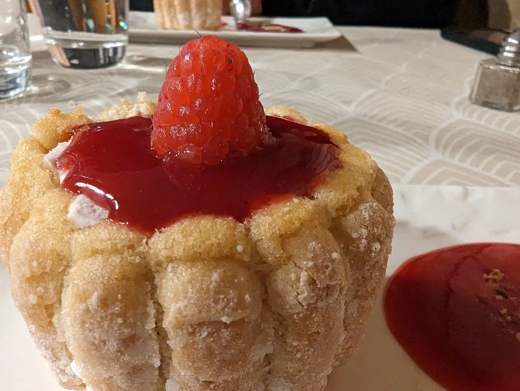 Jonas Bühler_AU PIED D'LA PLANCHE_Plancher-les-Mines_review