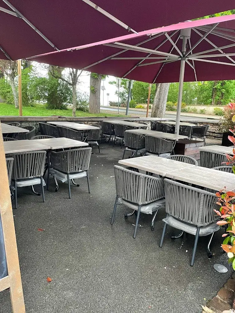 Hostellerie des Marronniers_Pontailler-sur-Saône_slider_image_1