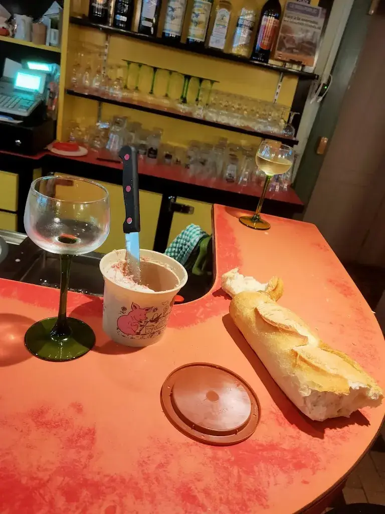 Christophe Blanchot_Café du Commerce_Pontailler-sur-Saône_review