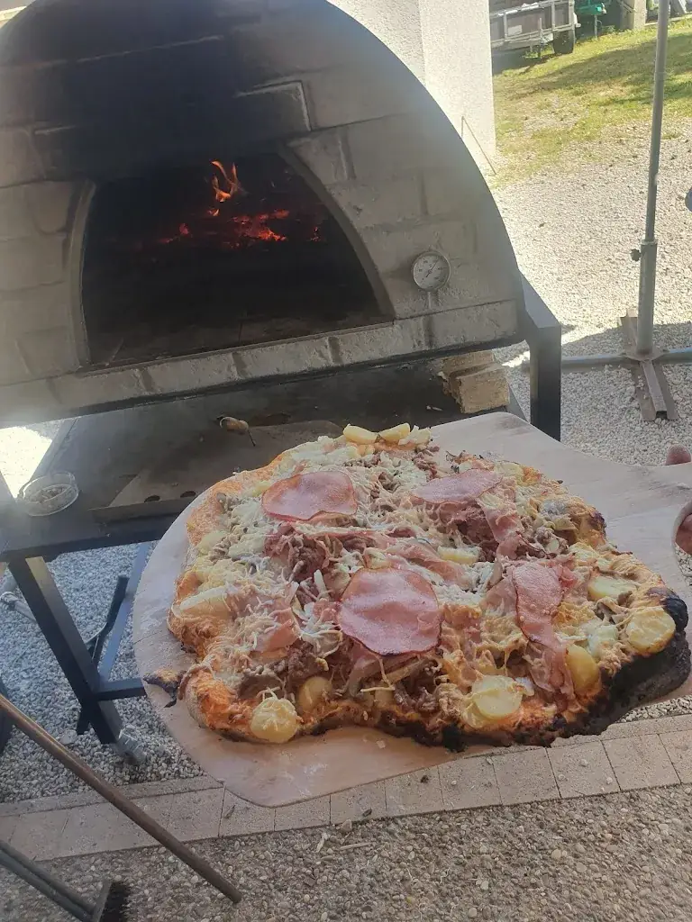 Chez Ray Charles_Pierre-de-Bresse_slider_image_3