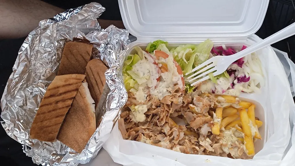 KASHICHIDOSHI Highly-Tech Logistics_Bresse Kebab_Pierre-de-Bresse_review