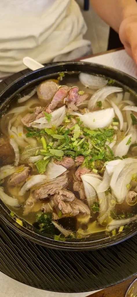 Hyunu L_Saveur d'Asie_Nuits-Saint-Georges_review