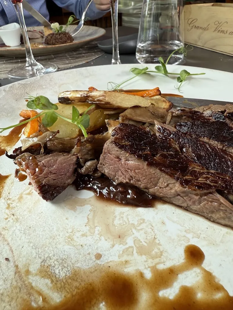 Elsa L_Restaurant La Toute Petite Auberge_Vosne-Romanée_review